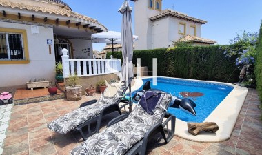 Resale - Villa - Orihuela Costa - Costa Blanca
