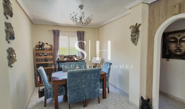 Resale - Villa - Orihuela Costa - Costa Blanca