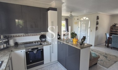 Resale - Villa - Orihuela Costa - Costa Blanca