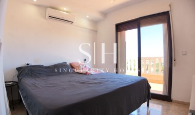 Resale - Villa - Orihuela Costa - Costa Blanca