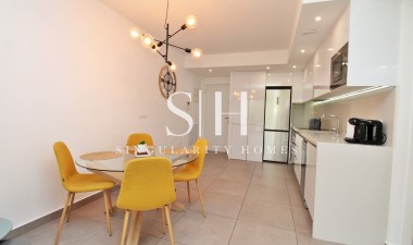 Resale - Apartment / flat - Orihuela Costa - Villamartin