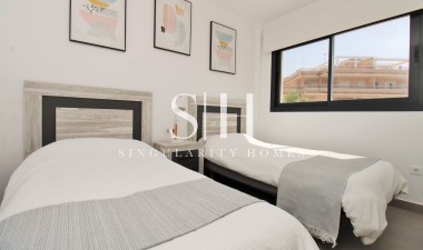 Resale - Apartment / flat - Orihuela Costa - Villamartin