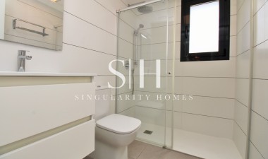 Resale - Apartment / flat - Orihuela Costa - Villamartin