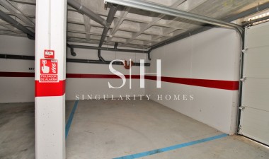Resale - Apartment / flat - Orihuela Costa - Villamartin