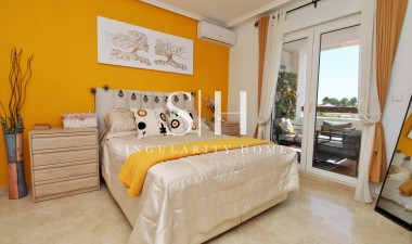 Resale - Apartament - Orihuela Costa - Villamartin