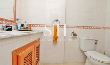 Resale - Apartament - Orihuela Costa - Villamartin