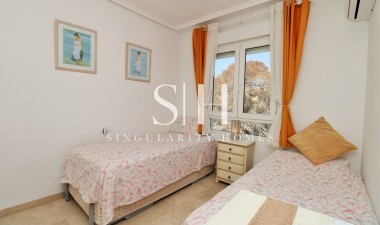 Resale - Apartament - Orihuela Costa - Villamartin
