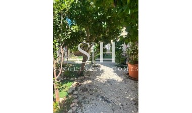 Återförsäljning - Villa - Orihuela Costa - Lomas de Cabo Roig