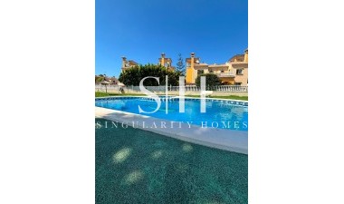 Återförsäljning - Villa - Orihuela Costa - Lomas de Cabo Roig