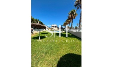 Återförsäljning - Villa - Orihuela Costa - Lomas de Cabo Roig