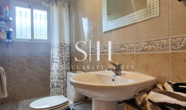 Resale - Villa - Orihuela Costa - Costa Blanca