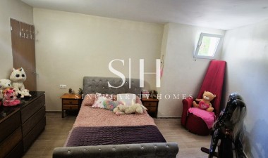 Resale - Villa - Orihuela Costa - Costa Blanca