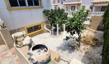 Resale - Villa - Orihuela Costa - Costa Blanca