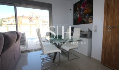 Återförsäljning - Villa - Orihuela Costa - El Galan