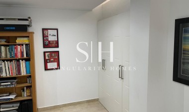 Återförsäljning - Villa - Orihuela Costa - El Galan