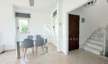 Odsprzedaż - Villa - Orihuela Costa - Costa Blanca