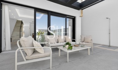 Neue Gebäude - Villa - Torrevieja - aguas nuevas