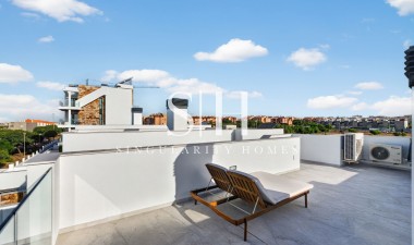 Neue Gebäude - Villa - Torrevieja - aguas nuevas