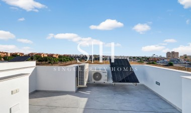 Neue Gebäude - Villa - Torrevieja - aguas nuevas