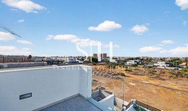 Neue Gebäude - Villa - Torrevieja - aguas nuevas