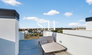 Neue Gebäude - Villa - Torrevieja - aguas nuevas