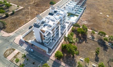 Neue Gebäude - Villa - Torrevieja - aguas nuevas