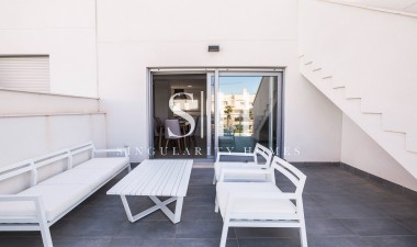 Neue Gebäude - Bungalow - Orihuela Costa - Vistabella Golf