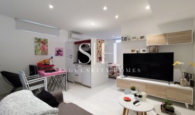 Återförsäljning - Corner townhouse - Torrevieja