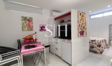 Återförsäljning - Corner townhouse - Torrevieja
