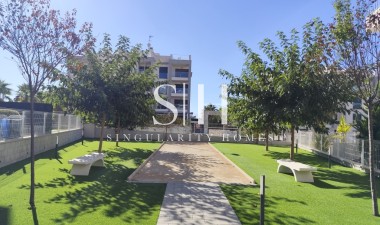 Wiederverkauf - Wohnung - Orihuela Costa - Villamartin