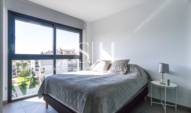 Wiederverkauf - Wohnung - Orihuela Costa - Villamartín