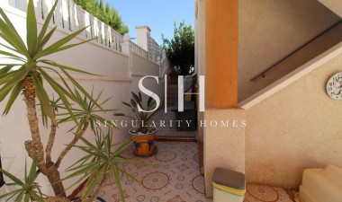 Återförsäljning - Villa - San Miguel de Salinas - Inland