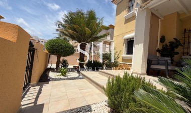 Återförsäljning - Bungalow - Orihuela Costa - Los Dolses