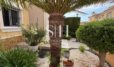 Återförsäljning - Bungalow - Orihuela Costa - Los Dolses