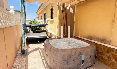 Återförsäljning - Bungalow - Orihuela Costa - Los Dolses