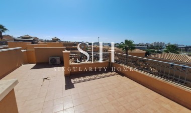 Odsprzedaż - Dom - Torrevieja - aguas nuevas