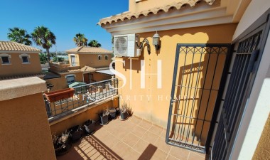 Odsprzedaż - Dom - Torrevieja - aguas nuevas