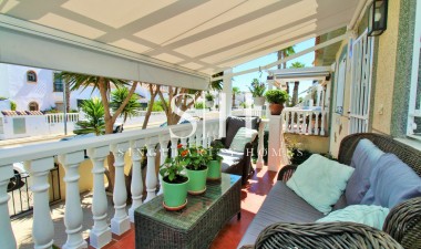 Wiederverkauf - Villa - Orihuela Costa - Las Violetas