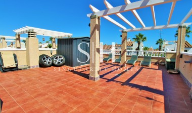 Wiederverkauf - Villa - Orihuela Costa - Las Violetas