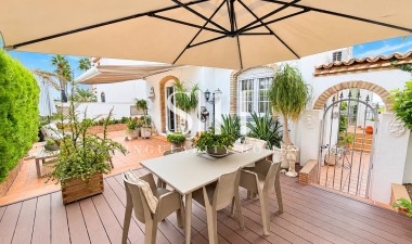 Återförsäljning - Villa - Orihuela Costa - Costa Blanca