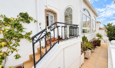 Återförsäljning - Villa - Orihuela Costa - Costa Blanca