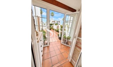 Återförsäljning - Villa - Orihuela Costa - Costa Blanca