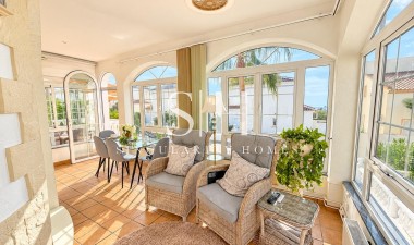 Återförsäljning - Villa - Orihuela Costa - Costa Blanca