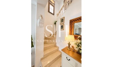 Återförsäljning - Villa - Orihuela Costa - Costa Blanca