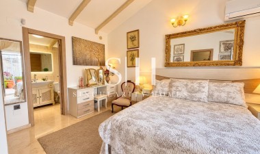 Återförsäljning - Villa - Orihuela Costa - Costa Blanca