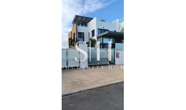 Odsprzedaż - Villa - Orihuela Costa - Costa Blanca
