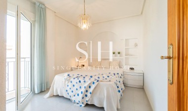 Odsprzedaż - Bungalow - Orihuela Costa - Playa Flamenca
