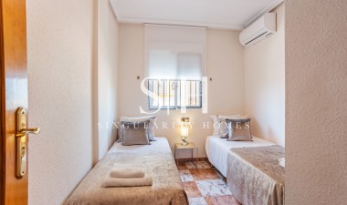 Odsprzedaż - Villa - Orihuela Costa - Lomas de Caboroig