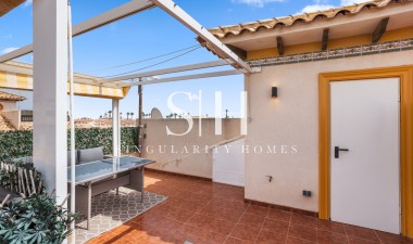 Odsprzedaż - Villa - Orihuela Costa - Lomas de Caboroig