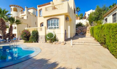 Återförsäljning - Villa - Orihuela Costa - Costa Blanca